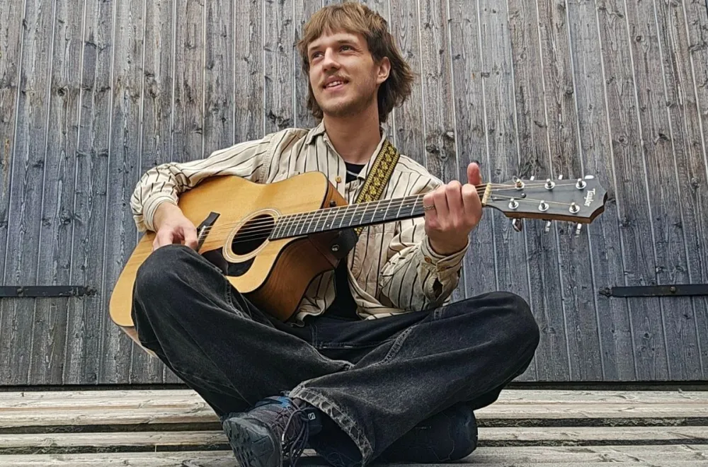 Live Music Quiz with Hugo from Dubbelboogie