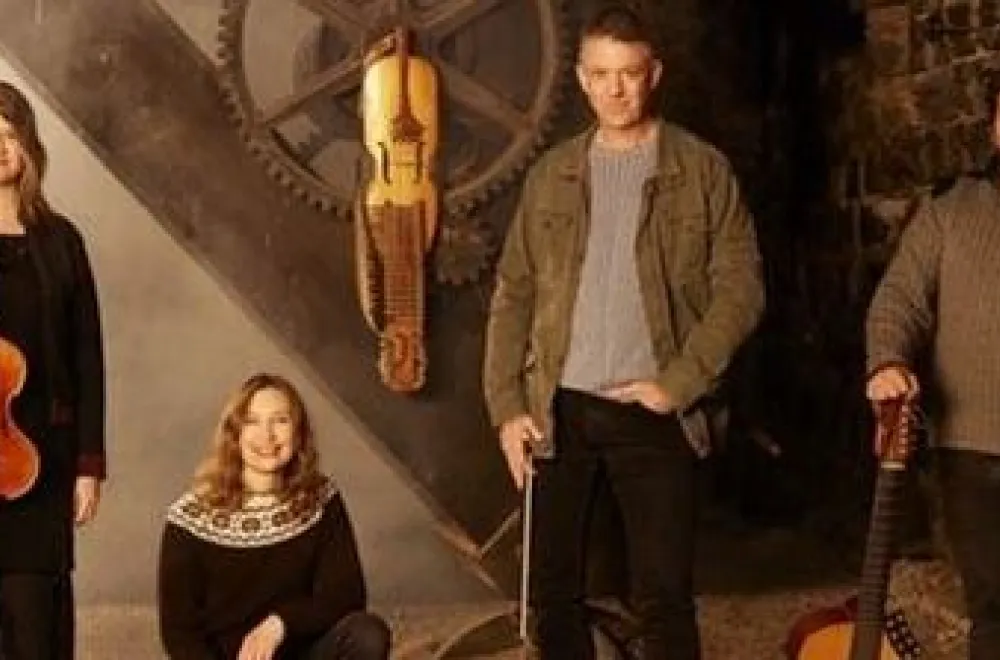  AER & Ulrika Bodén