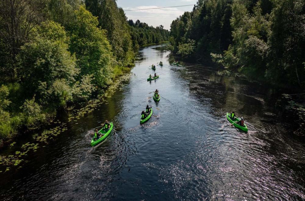 Paddle Canoe in Sävarån