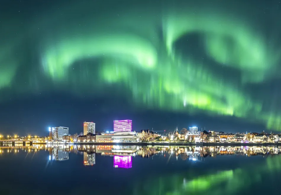 Norrsken över Umeå