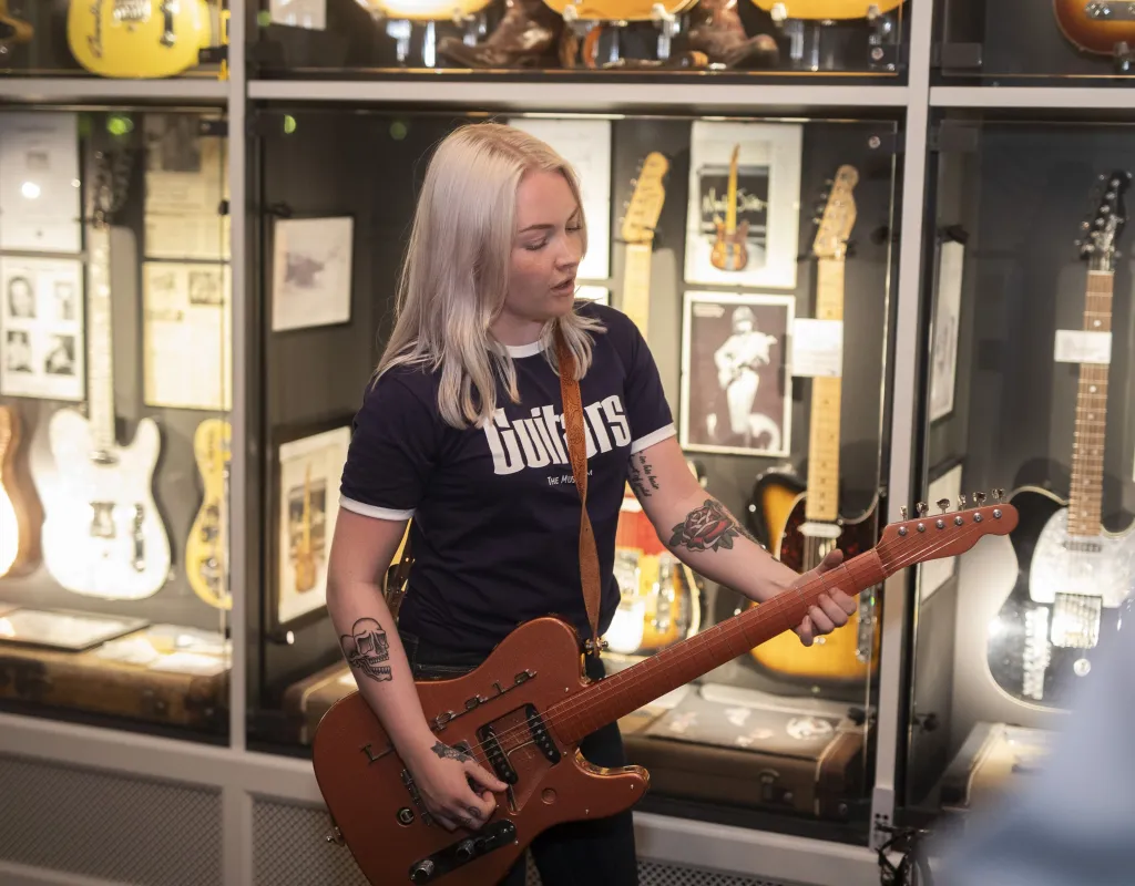 Guidad tur på Guitars