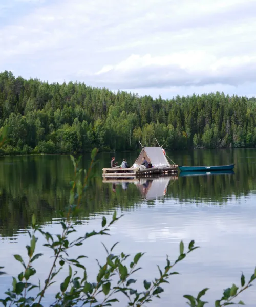 Flotte på älven